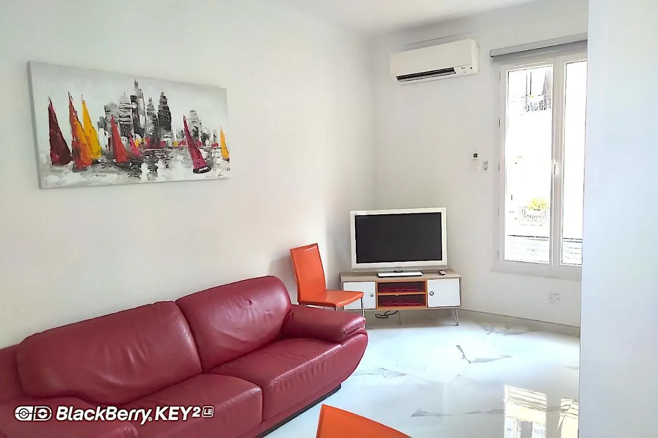 Apartment Suite Stalingrad Nice France