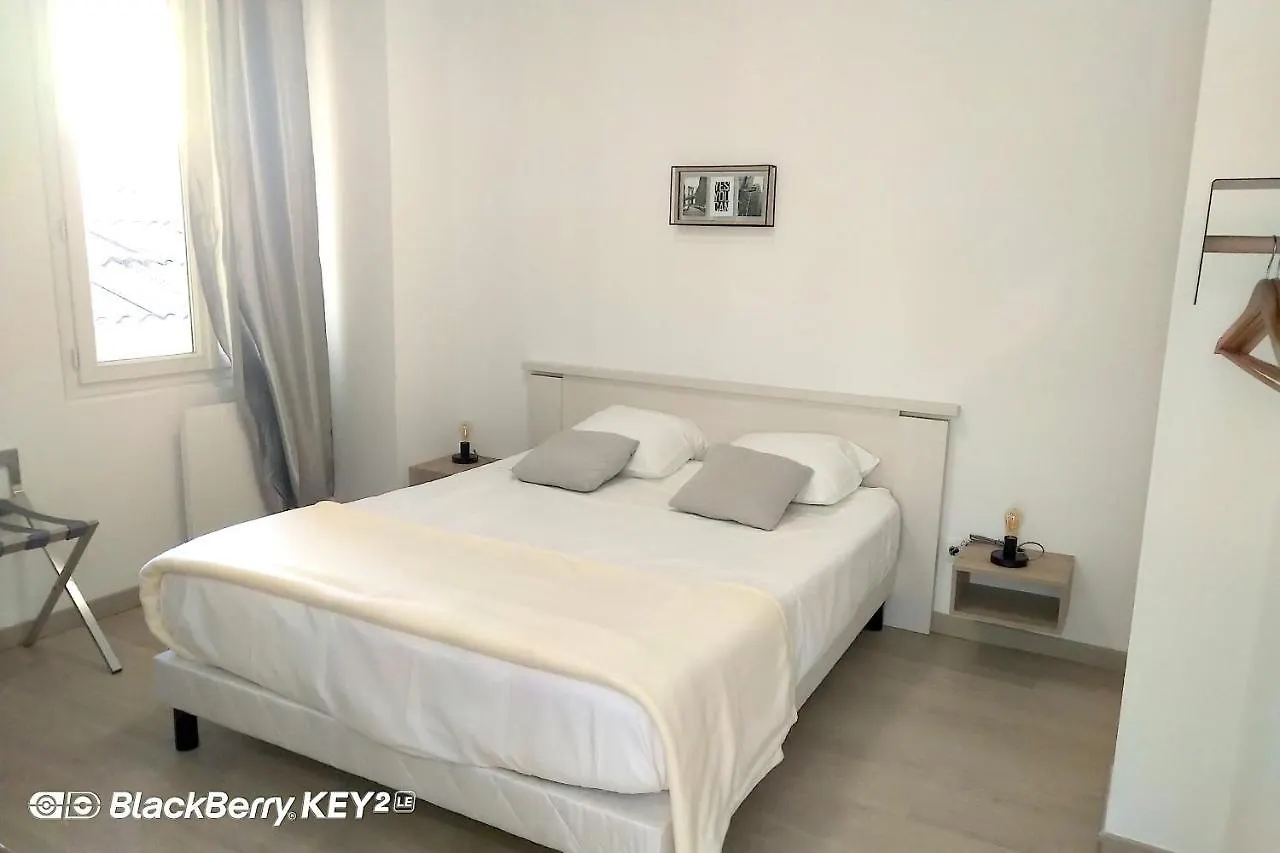 Suite Stalingrad Nice Lejlighed