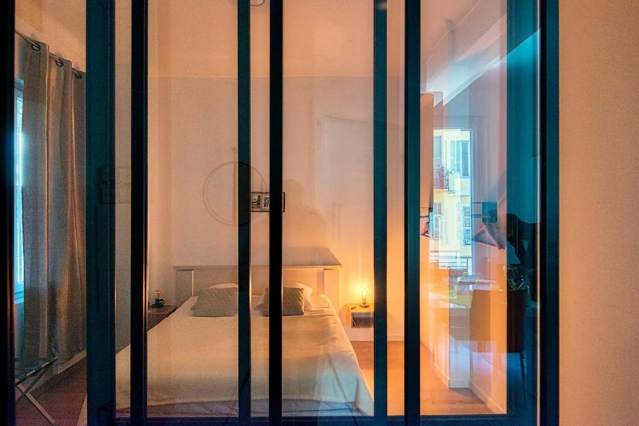 Suite Stalingrad Nice Apartment